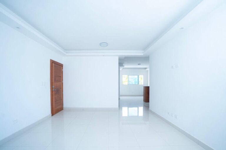 Entrada apartamentos